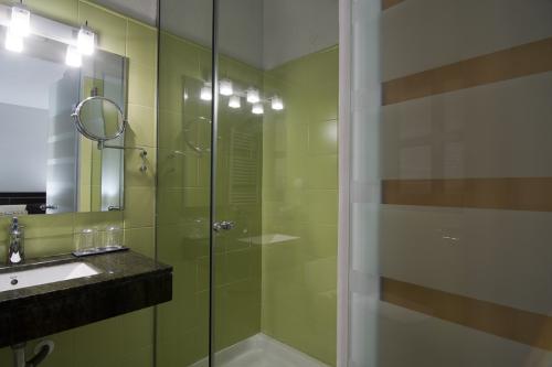 Habitacio-Doble-Balco-Petit-Hotel-Porrera-2